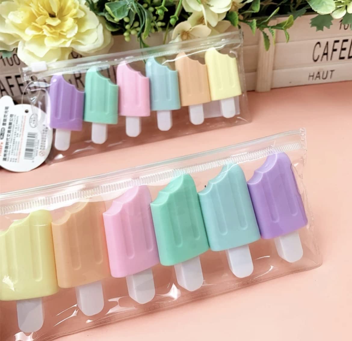This set of soft pastel colours is perfect for creative projects and artwork.
www.usmile.toys
